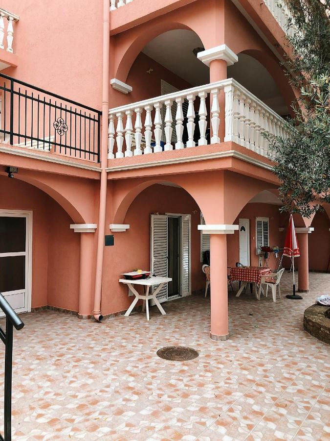 Apartment Pavle Perovic Sveti Stefan Dış mekan fotoğraf