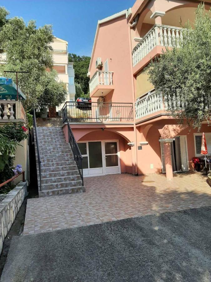 Apartment Pavle Perovic Sveti Stefan Dış mekan fotoğraf